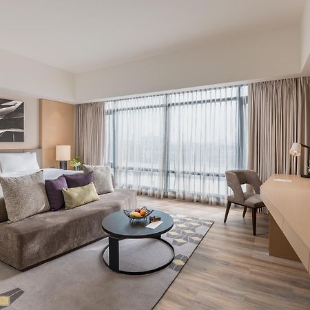 เซดา เวอร์ทิส นอร์ท – โรงแรมเอนกประสงค์ เกซอนซิตี้ ภายนอก รูปภาพ Deluxe Suite