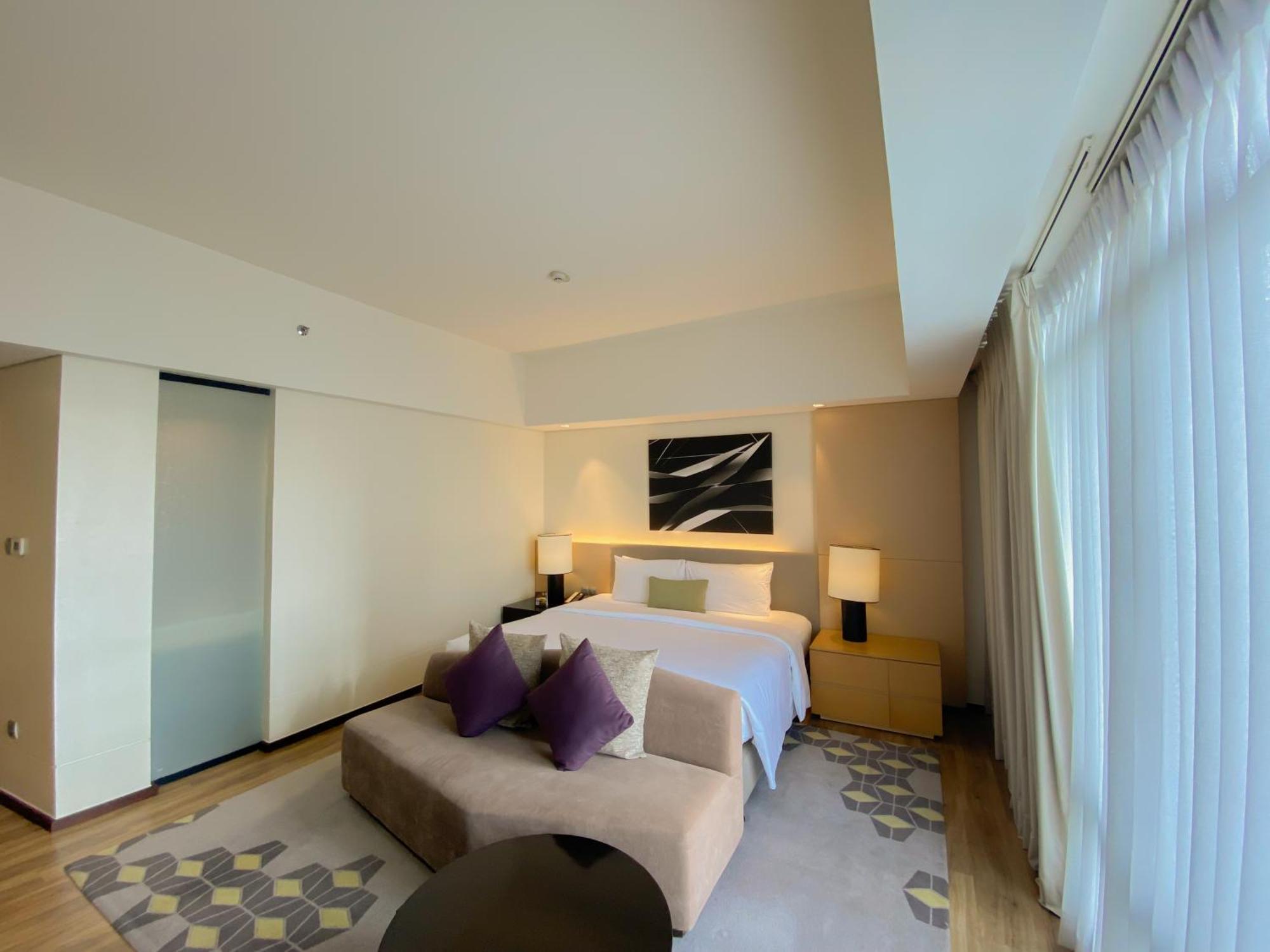 เซดา เวอร์ทิส นอร์ท – โรงแรมเอนกประสงค์ เกซอนซิตี้ ภายนอก รูปภาพ Deluxe Suite bedroom