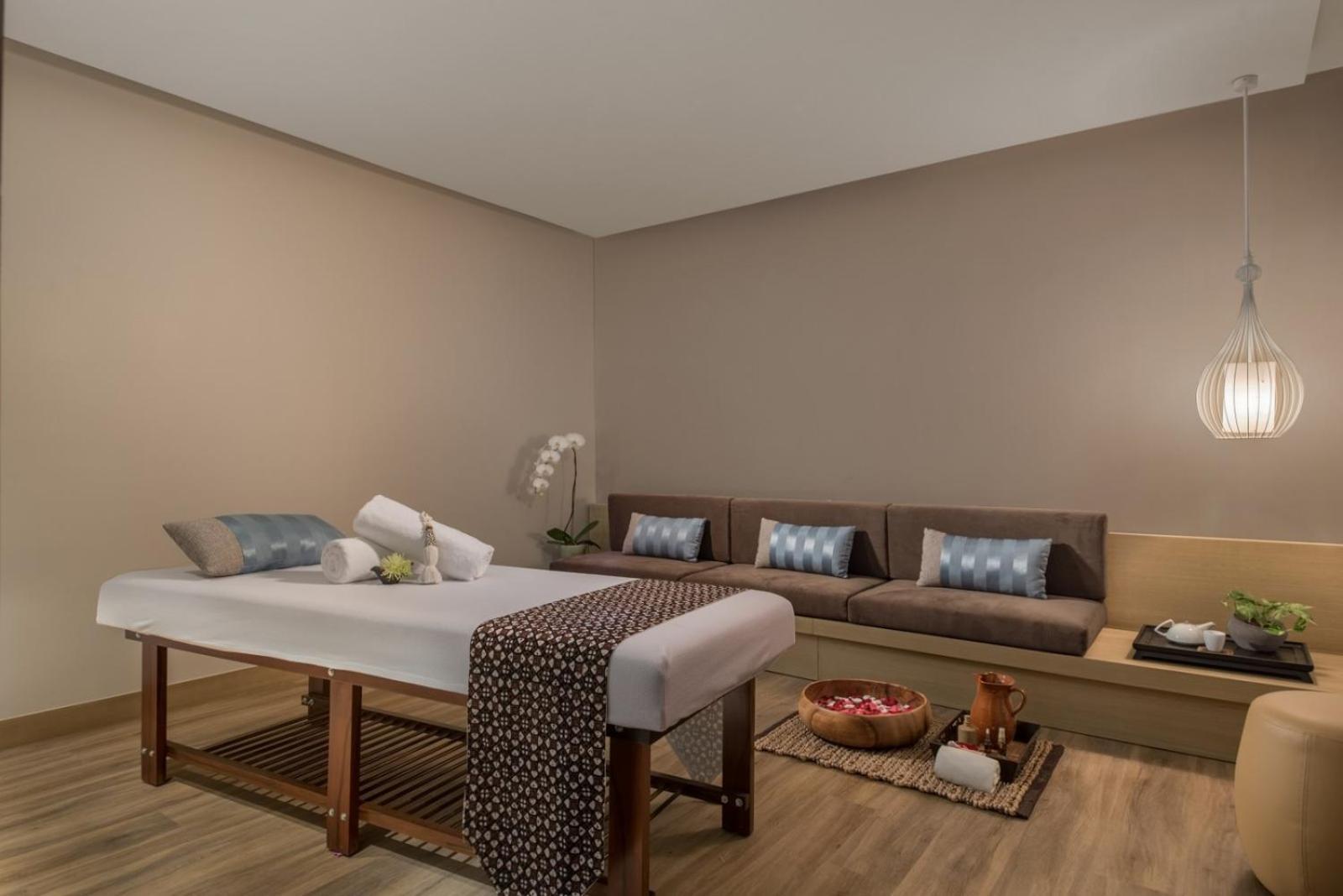 เซดา เวอร์ทิส นอร์ท – โรงแรมเอนกประสงค์ เกซอนซิตี้ ภายนอก รูปภาพ A treatment room at the spa