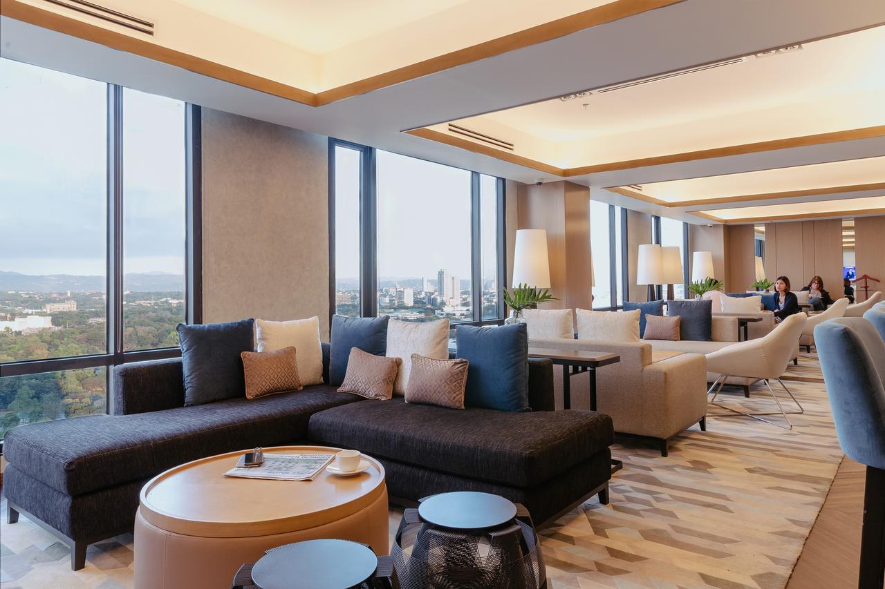 เซดา เวอร์ทิส นอร์ท – โรงแรมเอนกประสงค์ เกซอนซิตี้ ภายนอก รูปภาพ Club Lounge at Tokyo International Airport