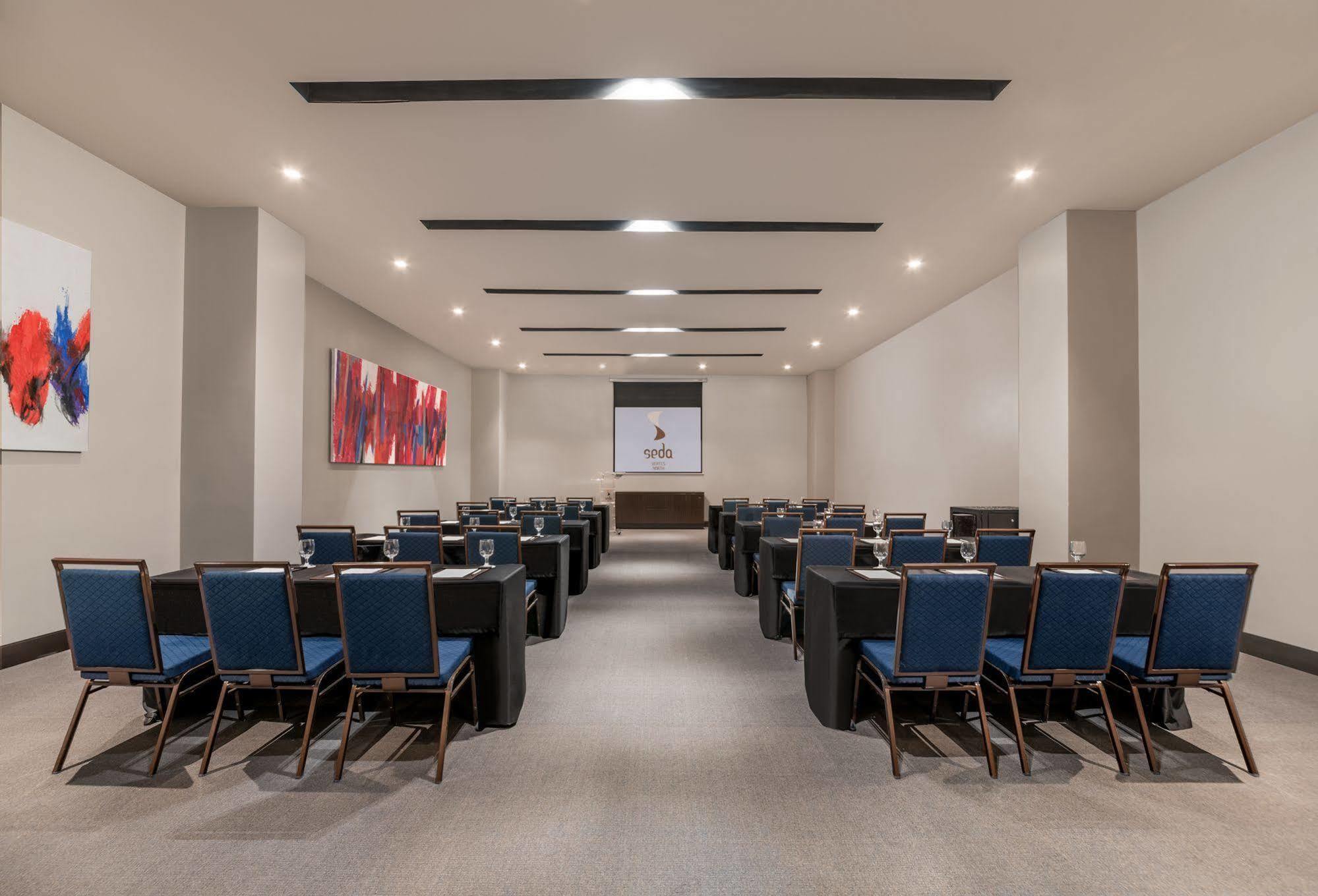 เซดา เวอร์ทิส นอร์ท – โรงแรมเอนกประสงค์ เกซอนซิตี้ ภายนอก รูปภาพ Meeting room at the hotel