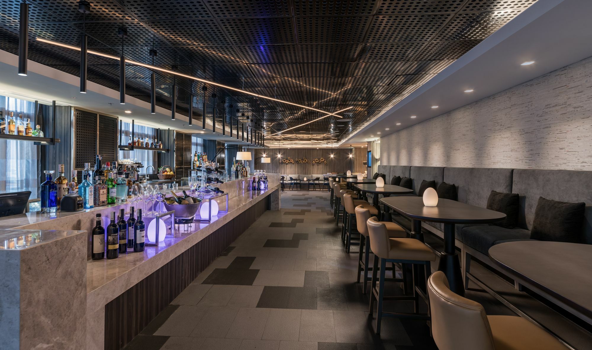 เซดา เวอร์ทิส นอร์ท – โรงแรมเอนกประสงค์ เกซอนซิตี้ ภายนอก รูปภาพ The bar at the lounge